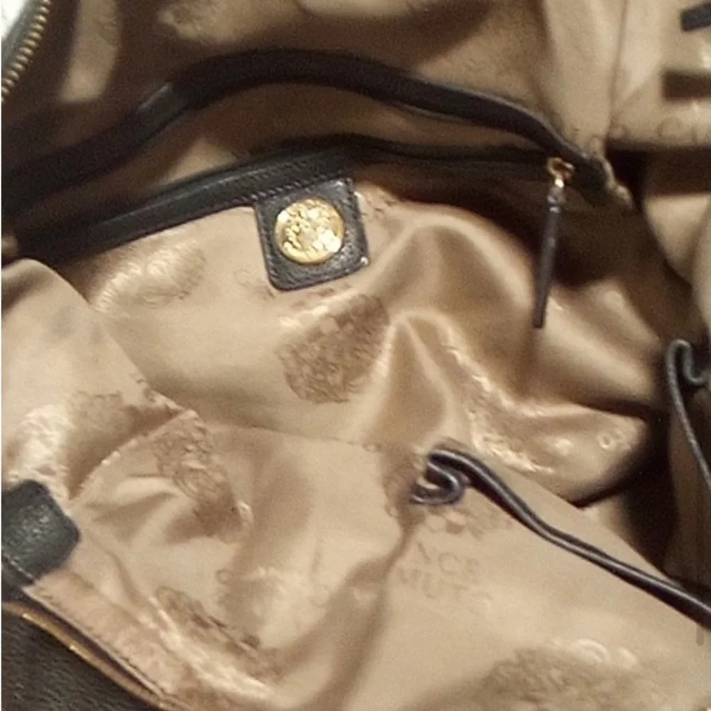 EUC Vince Camuto Black Leather & Suede Satchel/Shoulder Bag - Picture 6 of 10